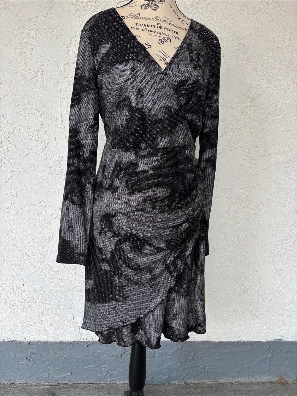 Simon Chang Black and Gray Long-Sleeve Wrap Dress